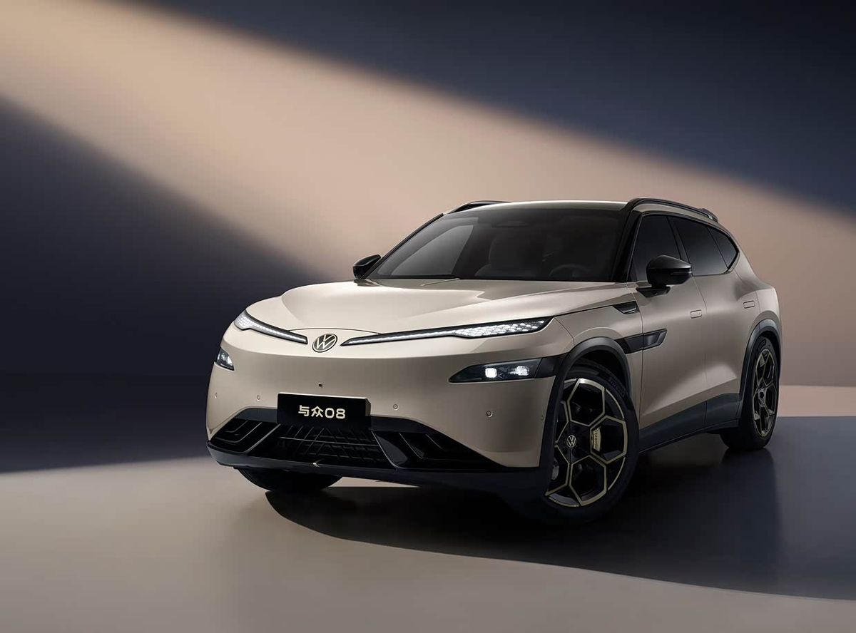 Новый кроссовер Volkswagen ID. Unyx 08