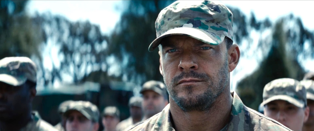 Кадр из к/ф «Машина войны».