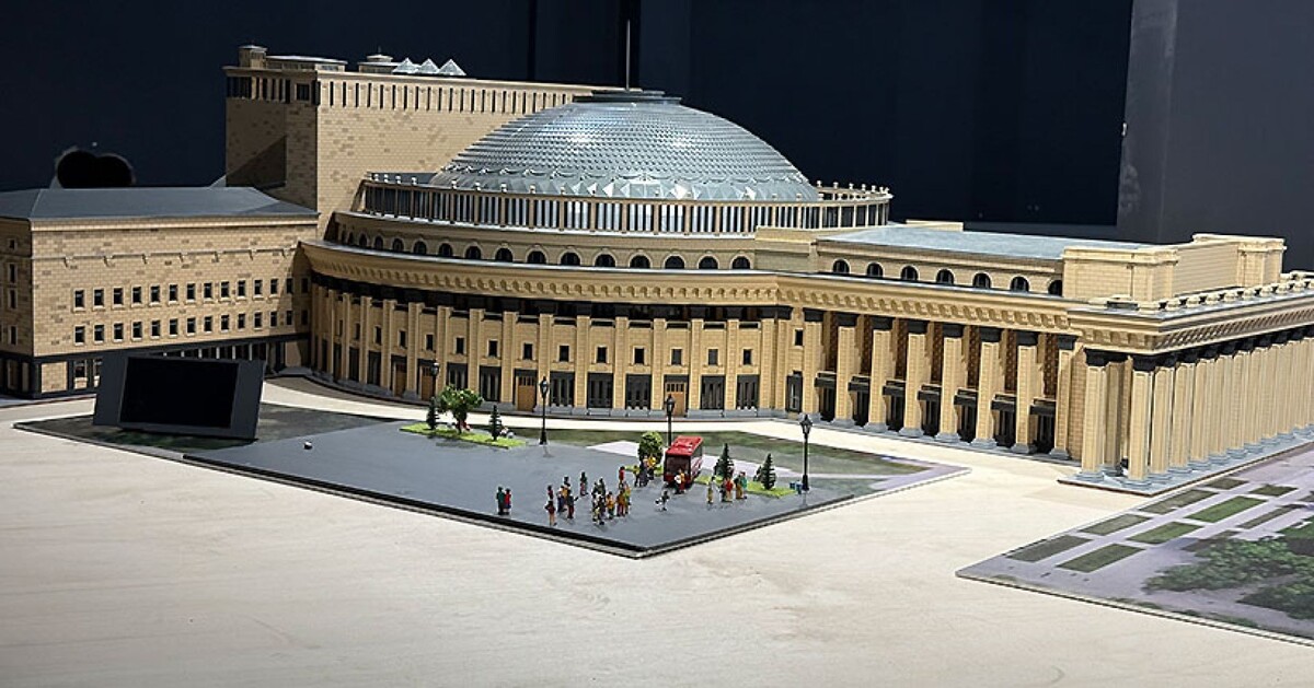 Материалы для моделей используют самые разные: фанеру, стекло, пластик.