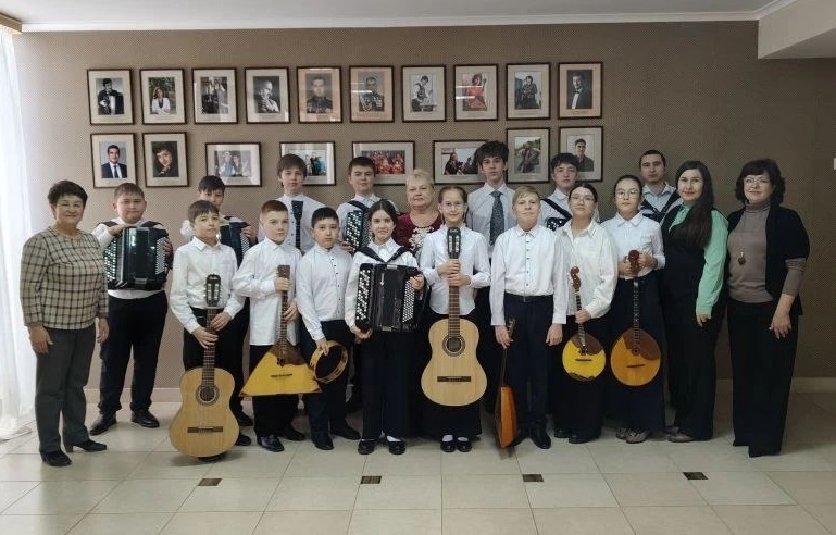 Юные таланты Методического объединения "Народные иструменты"