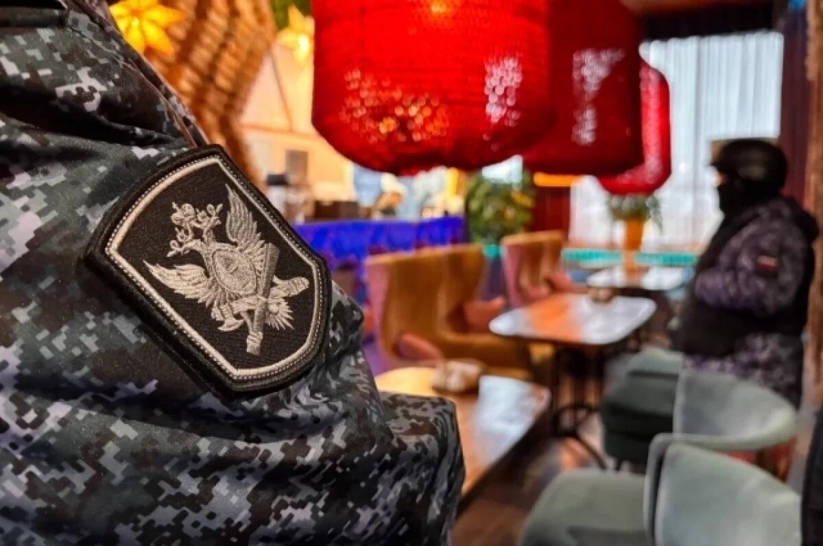    В Екатеринбурге приостановили работу двух точек питания в ТЦ на Уралмаше