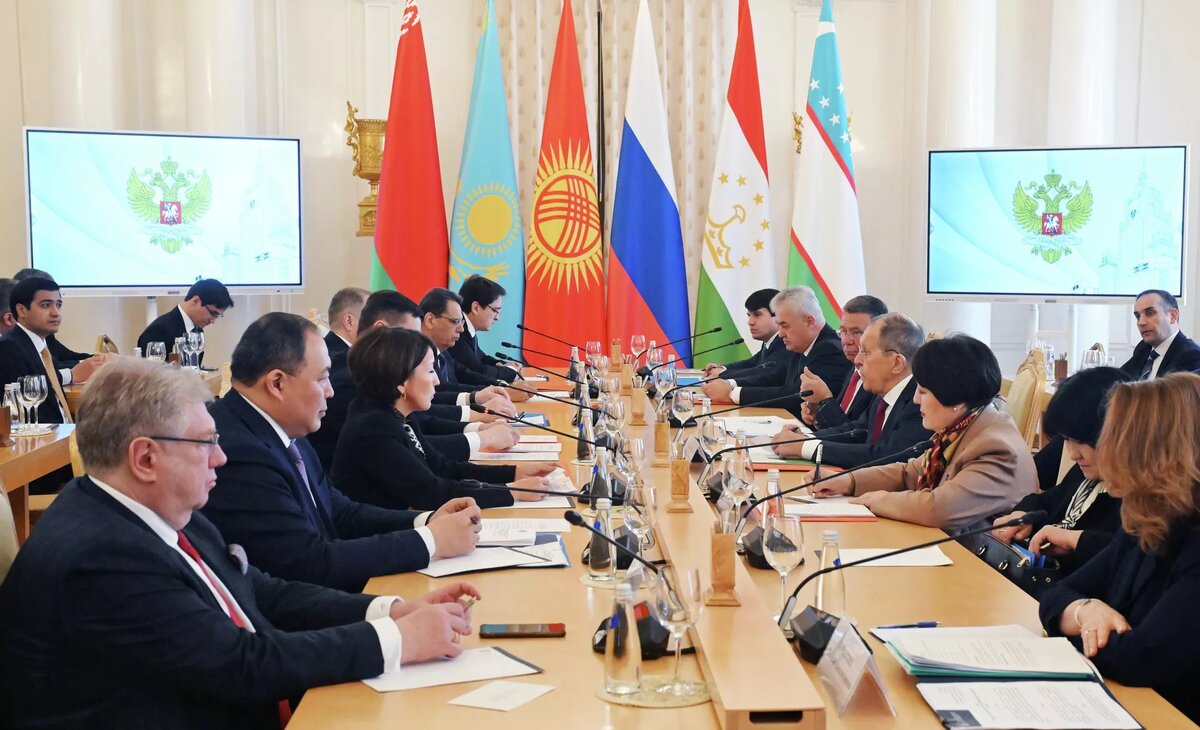 Первая Министерская конференция Международной организации по русскому языку в Москве © Sputnik / Сергей Гунеев