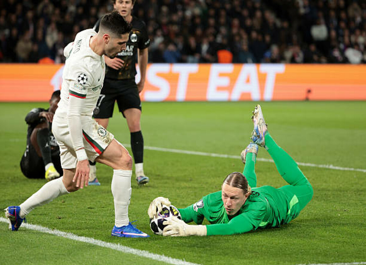     Во Франции отреагировали на игру Сафонова против «Челси»