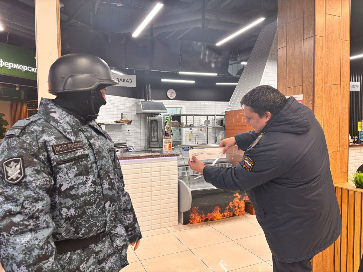    В Екатеринбурге закрыли два кафе в ТЦ на Уралмаше из-за нарушений пожарной безопасности