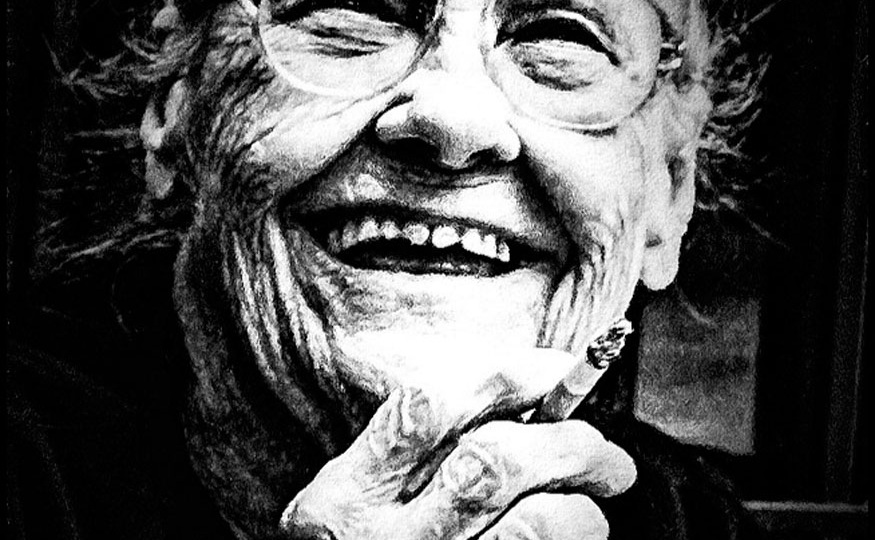 Почему чужие несчастья кажутся нам смешными? Объясняет психоанализ