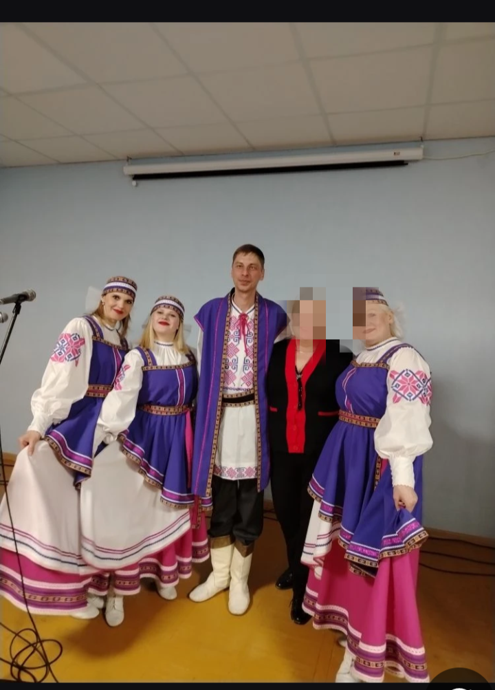 Фото автора. Элен и белорусский коллектив "Половчанка".