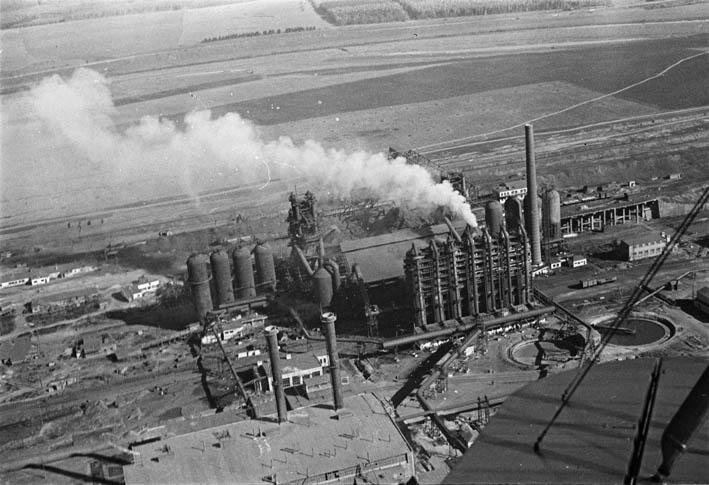Новотульский металлургический завод, СССР 1930-е годы. фото из rg.ru