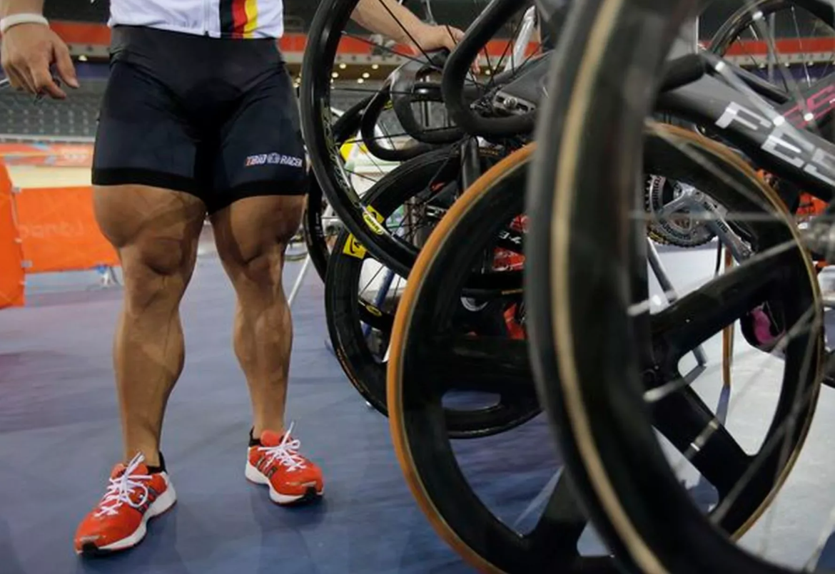 Роберт Фёрстеманн - велосипедист, у которого каждое бедро как талия обычного человека