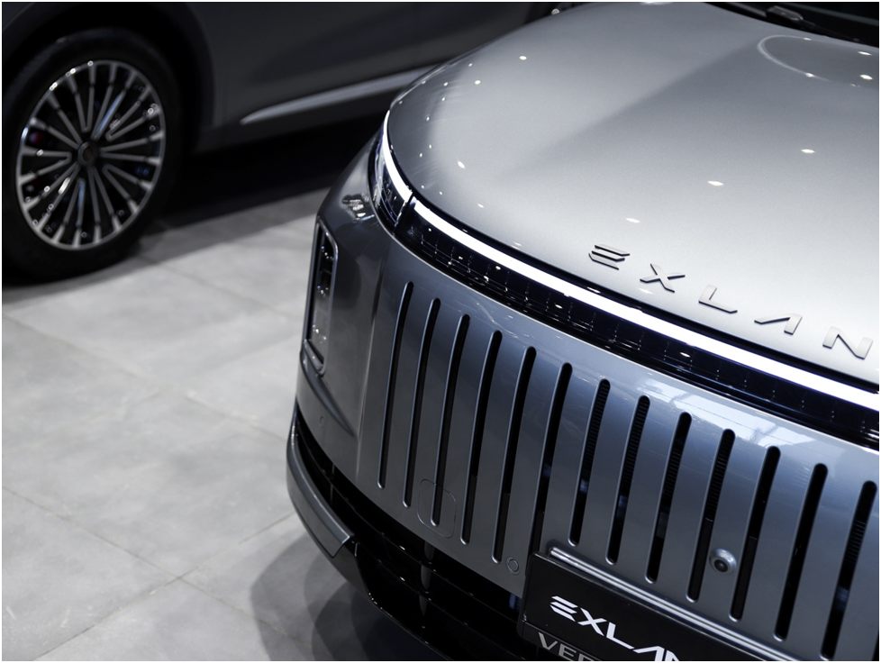 По дороге в будущее: кроссовер EXLANTIX ET к вашим услугам