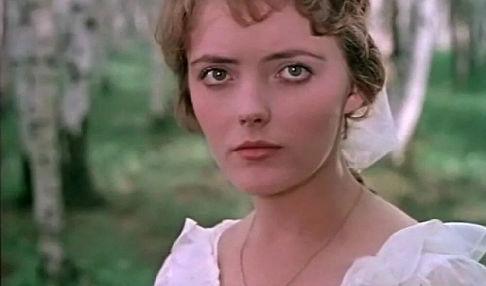 Женя. Фильм "Дом с мезонином". Картинка из открытых источников