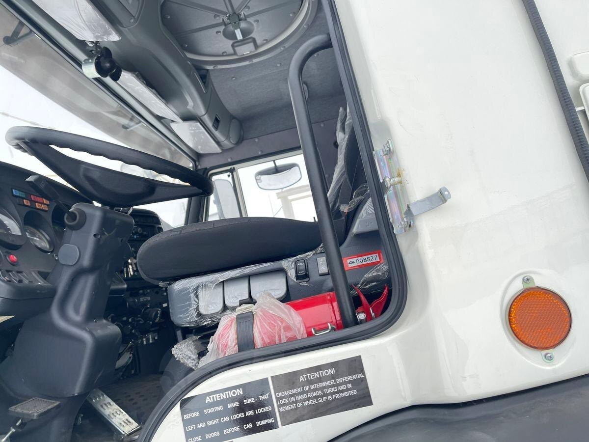     КамАЗ-43118 6×6