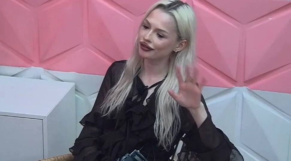 Гуранда сдался, Клава выходит замуж, а телебабушку кинули с операцией: свежие новости "Дома-2".