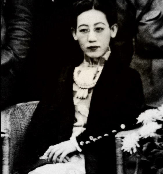 Ёсико Кавасима