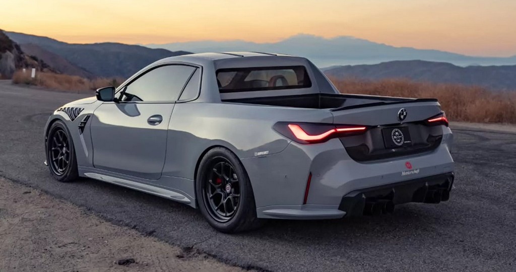 Гибрид спорткара и грузовика. Пикап BMW M4 выставили на продажу