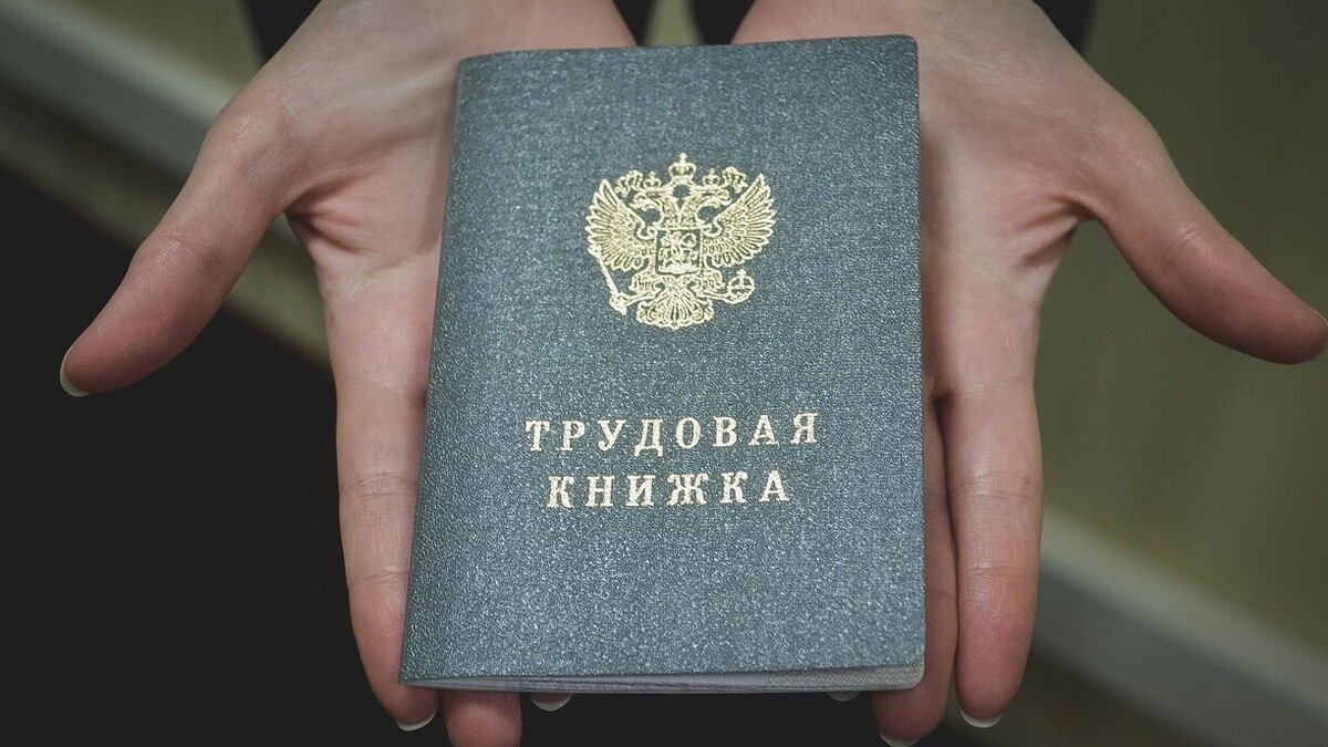    Многие соискатели жалуются: рекрутеры берут деньги за помощь в трудоустройстве, но в итоге оставляют клиентов ни с чем   1MI