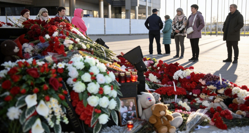    Один из тяжелораненых в теракте в «Крокус Сити Холле» покончил с собой Михаил ФРОЛОВ