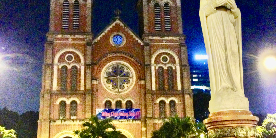 Почему Сайгон до сих пор жив: прогулка по городу двух имен