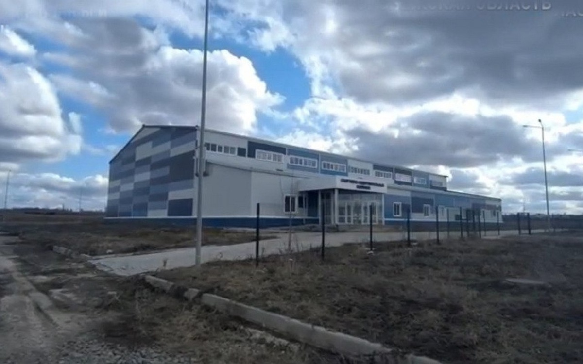    Воронежские власти направят еще более 100 млн рублей на строительство спорткомплекса, на который жаловались Путину Фото: Народный фронт в Воронежской области