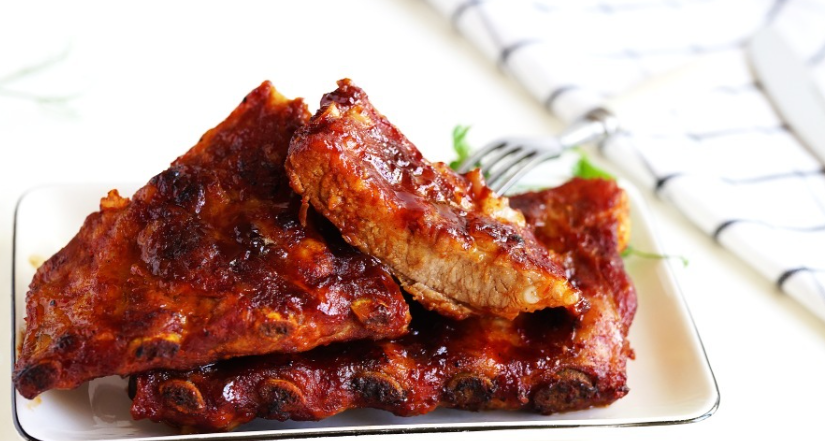 Свиные рёбрышки в фольге: рецепт идеальной нежности и пикантного вкуса