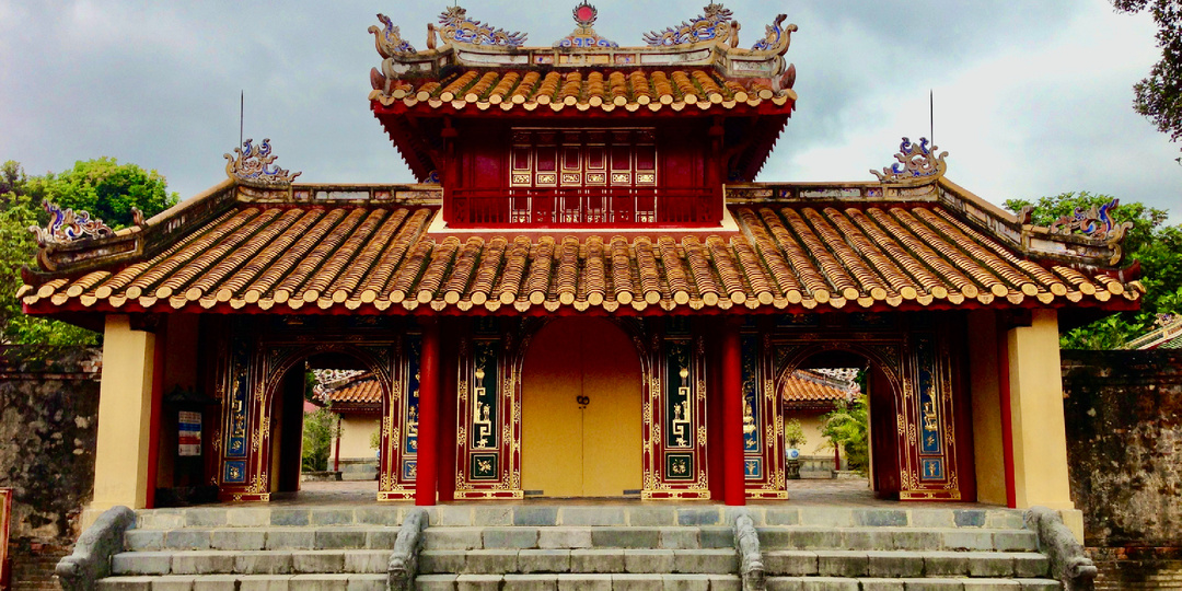 Где спят императоры? Вьетнамский город между прошлым и будущим