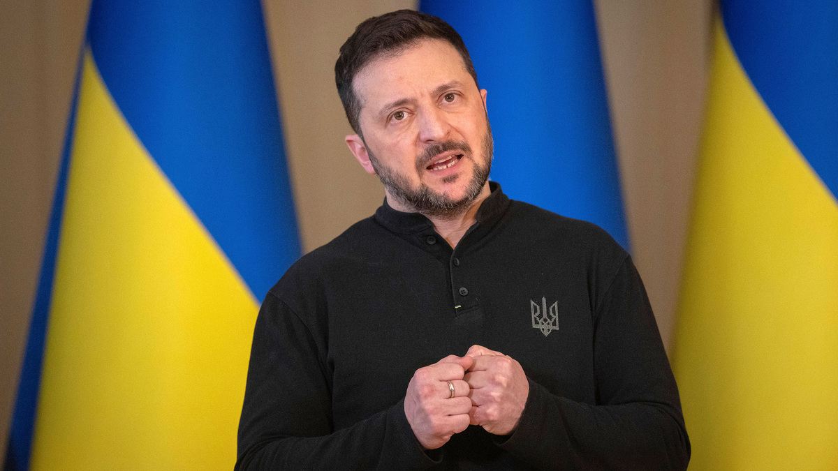    Зеленский АР