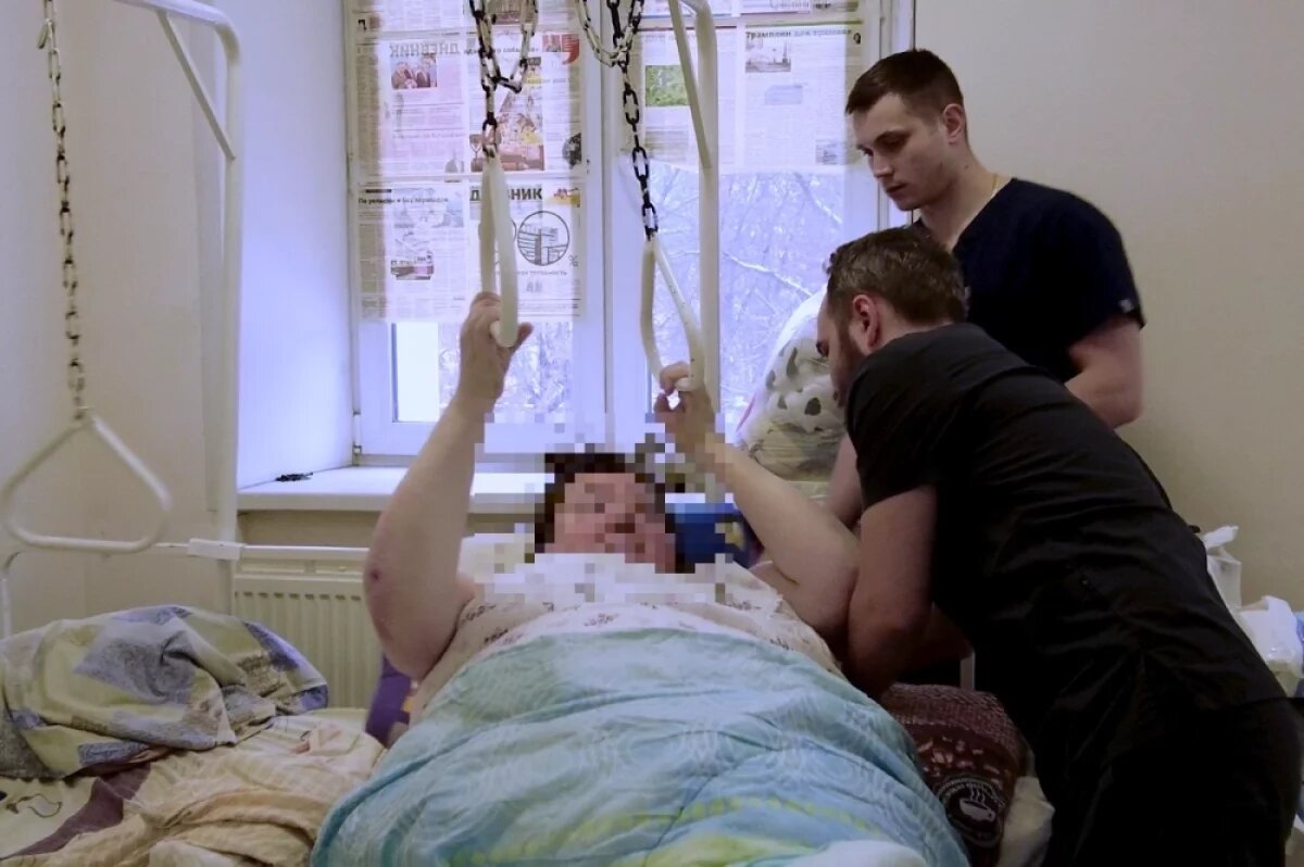    Врачи двух больниц Твери провели операцию пациентке с избыточным весом