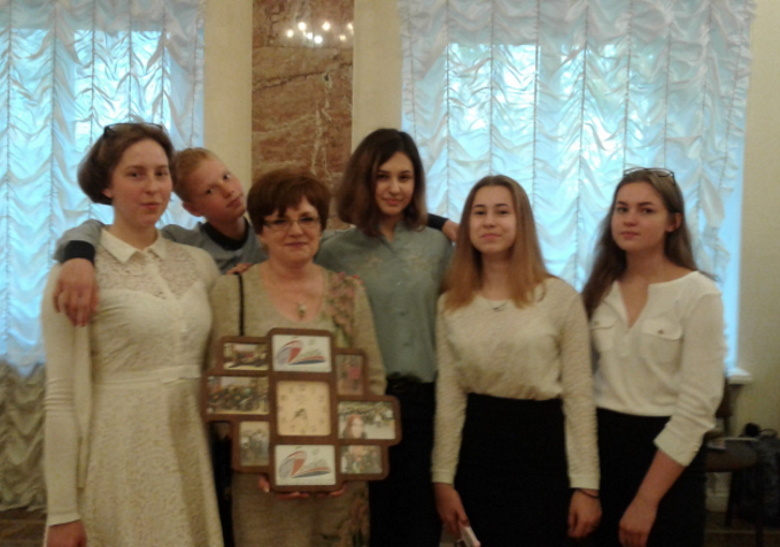 Любовь со своими ученицами