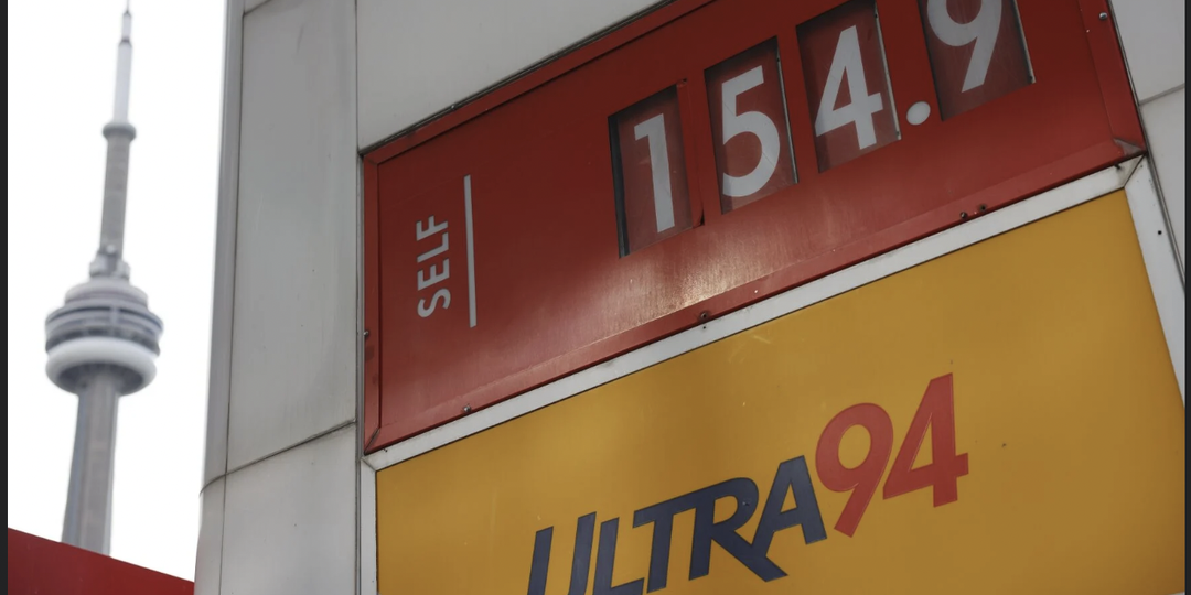 «Канадская действительность: цена на бензин 154.9 $»