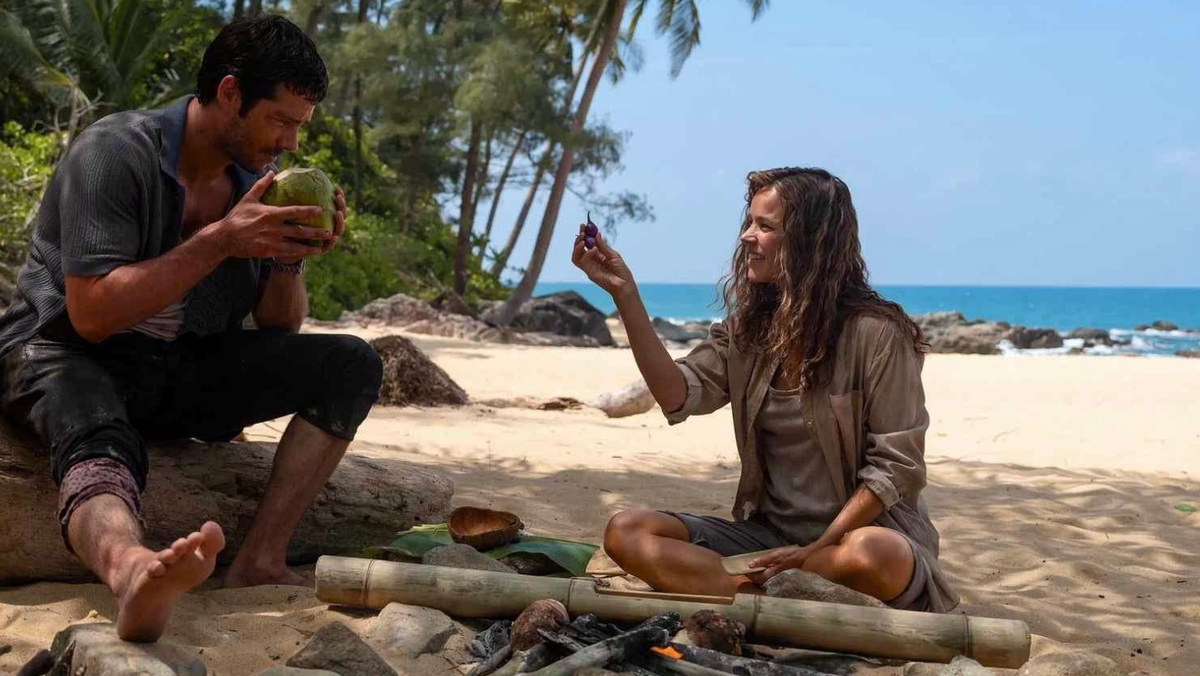 Кадр из фильма «На помощь!» (2026)