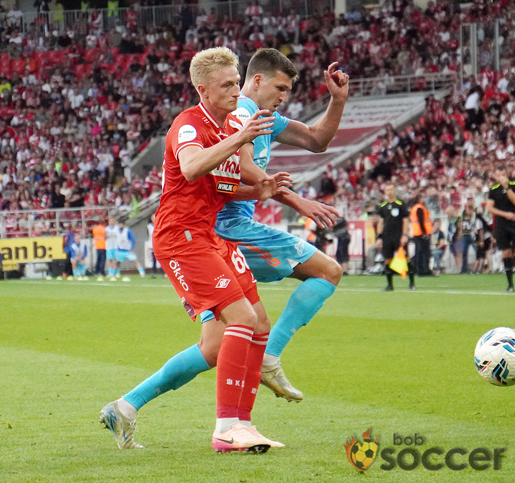    "Спартак" и "Зенит" не будут играть в закрытый футбол. Прогноз на матчBobsoccer