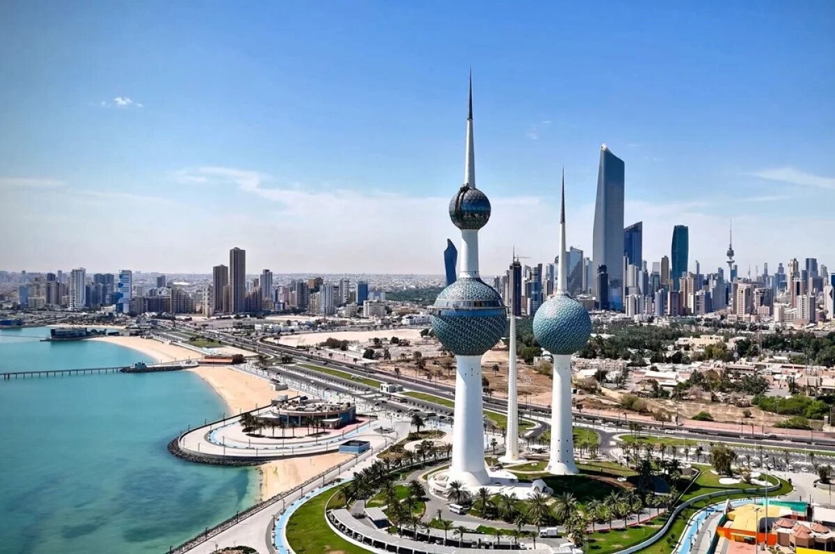    Беспилотники атаковали международный аэропорт Кувейта