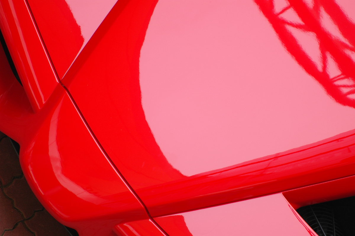 Ferrari World - первый в мире тематический парк, посвященный бренду Ferrari. Источник: Shutterstock