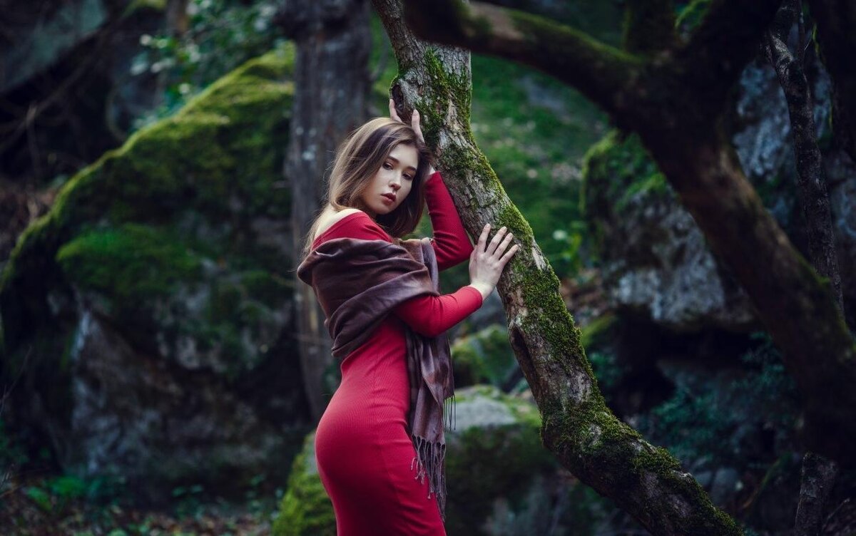    Рунический гороскоп на 13 марта: Водолеи отличатся в командной работе, а Львам пригодится осторожность