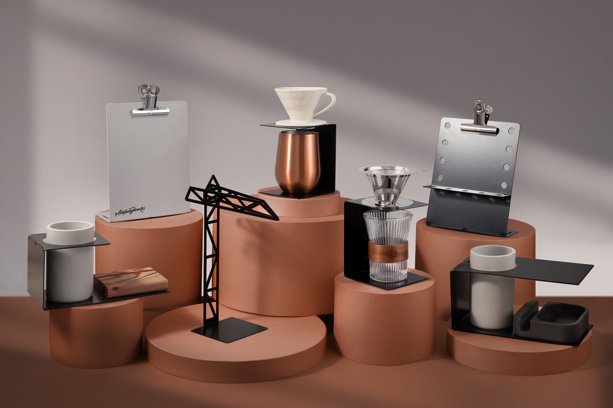 Пример на фото: подборка подарочных изделий из коллекции "Лофт". Разработано и создано "Атрибутикой