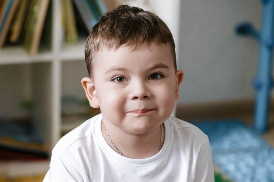    Жители разных уголков страны собирали деньги, чтобы спасти жизнь Савелию. Фото: предоставил папа мальчика Денис Кузьмин