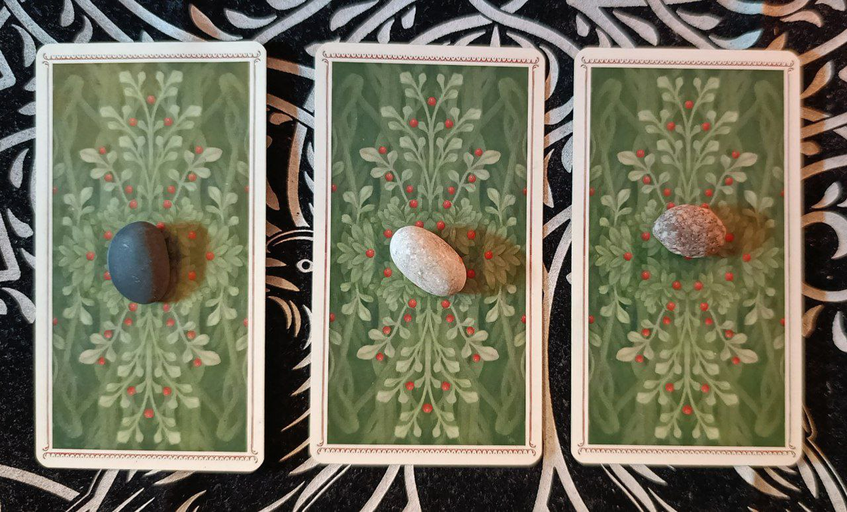 Расклад 👤💭 О чём молчит его сердце