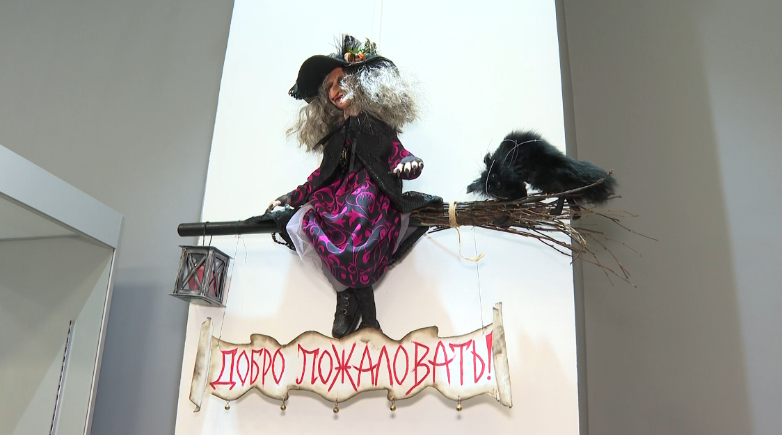     В Ачинске открылась выставка тряпичных кукол