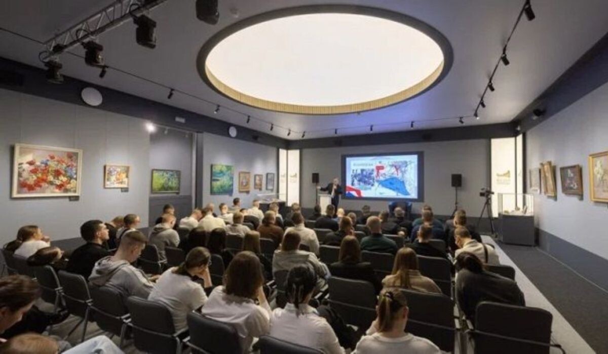     Открытый лекторий в Музее Победы. Источник: Музей Победы Автор фото: Пресс-служба Музея Победы