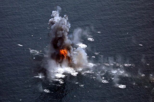    Удар по судну армией Ирана Фото: www.globallookpress.com/ Iranian Army Office