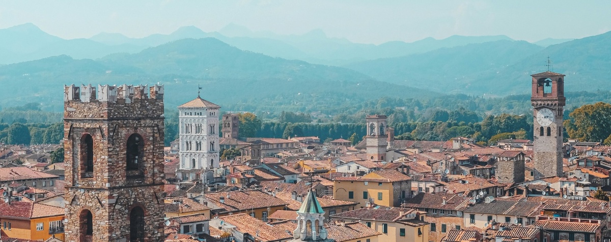 @Cristina Gottardi/Unsplash