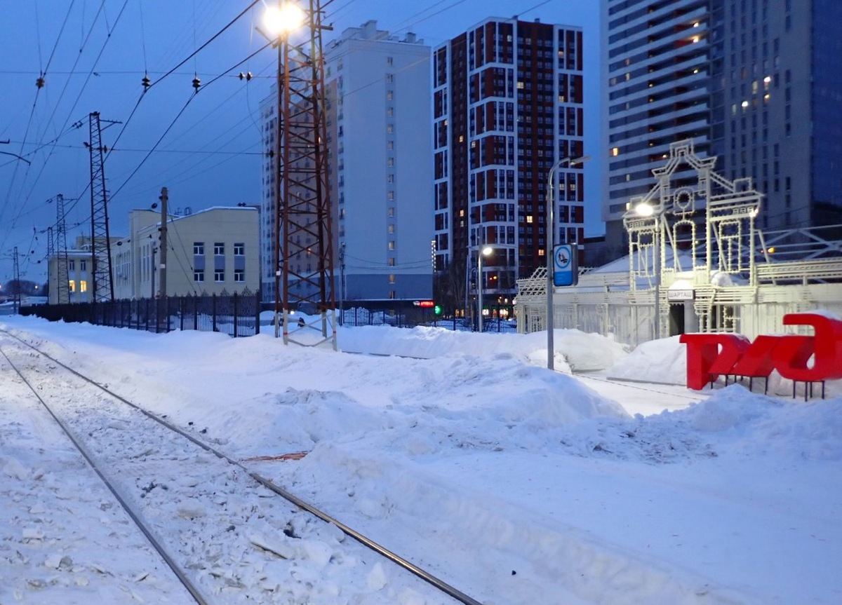 Екатеринбурженка попыталась сэкономить время и осталась инвалидом.  Фото: Фото предоставлено пресс-службой УТ МВД по УрФО