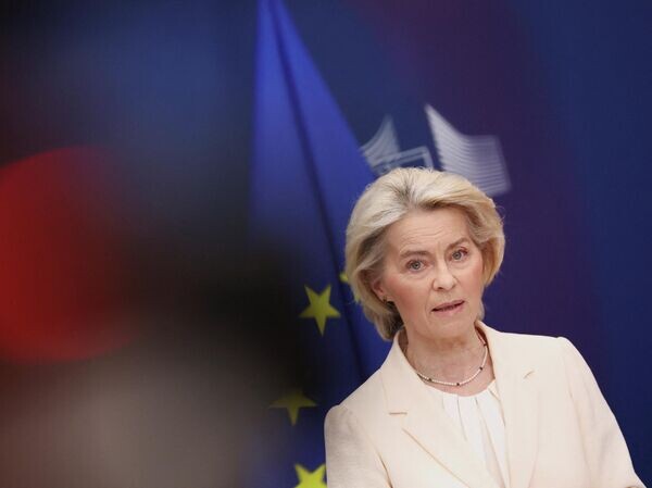    © REUTERS / Yves Herman