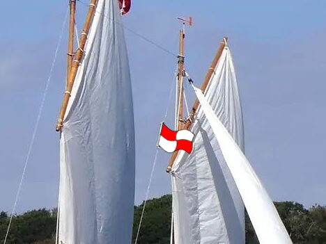 Про флаг UNIFORM, сигнал "пять коротких" и забавные мнемоники