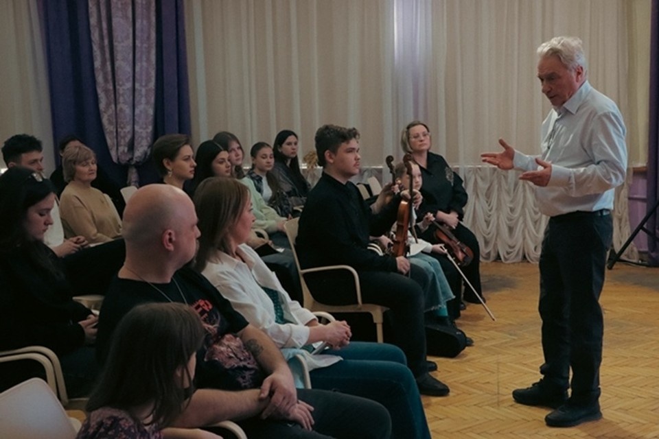    В Донецкой филармонии прошел большой мастер-класс Леонида Лундстрема. Фото: Донецкая филармония