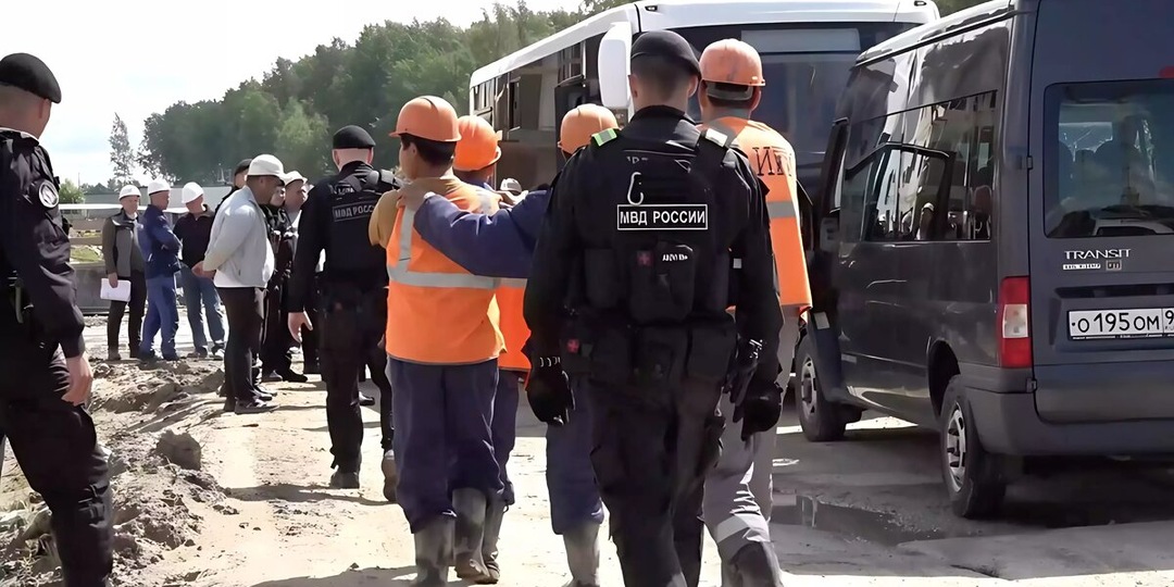 МИГРАЦИОННЫЙ КОНТРОЛЬ В 2026 ГОДУ: НОВЫЕ РИСКИ И ОТВЕТСТВЕННОСТЬ ДЛЯ РАБОТОДАТЕЛЕЙ