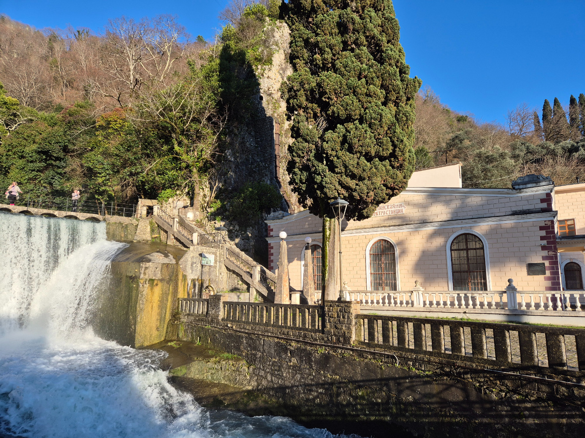 Новоафонская ГЭС | Личное фото 
