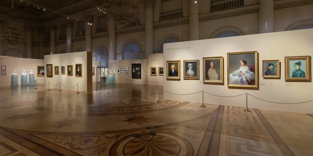 4000 лет истории в лицах. Интервью с куратором выставки