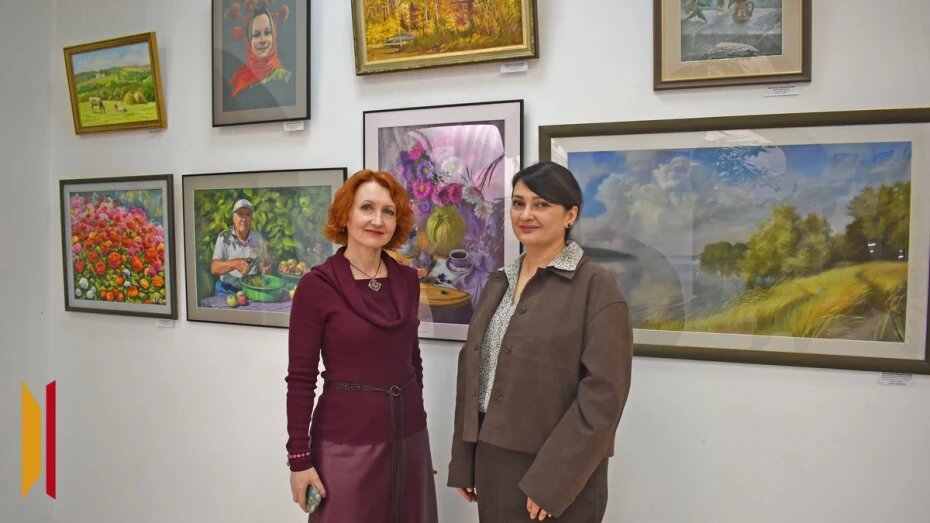 В Лисках открылась выставка художественных работ поклонниц творчества Архипа Куинджи