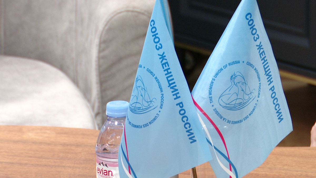 Кадр из программы "Вечерний хэштег"