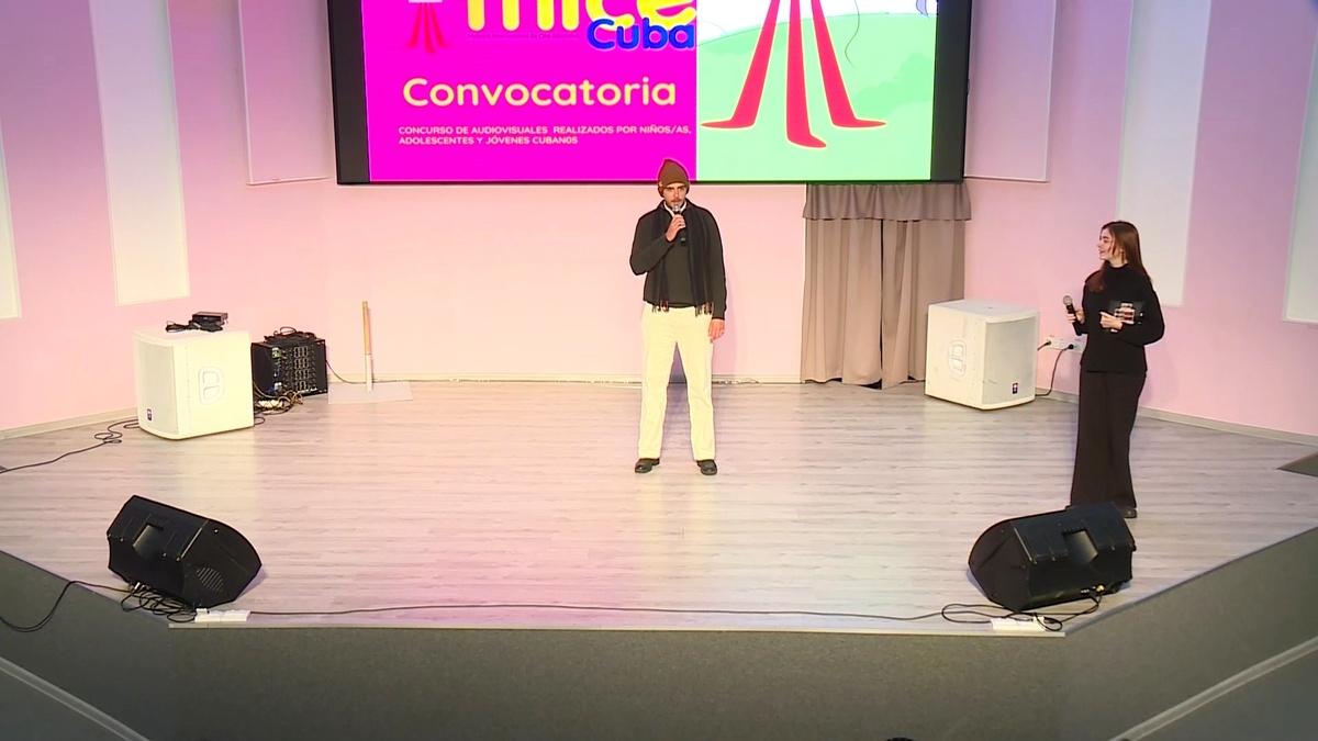    Кино без границ: в Нефтеюганске прошли мастер-классы «Духа огня»